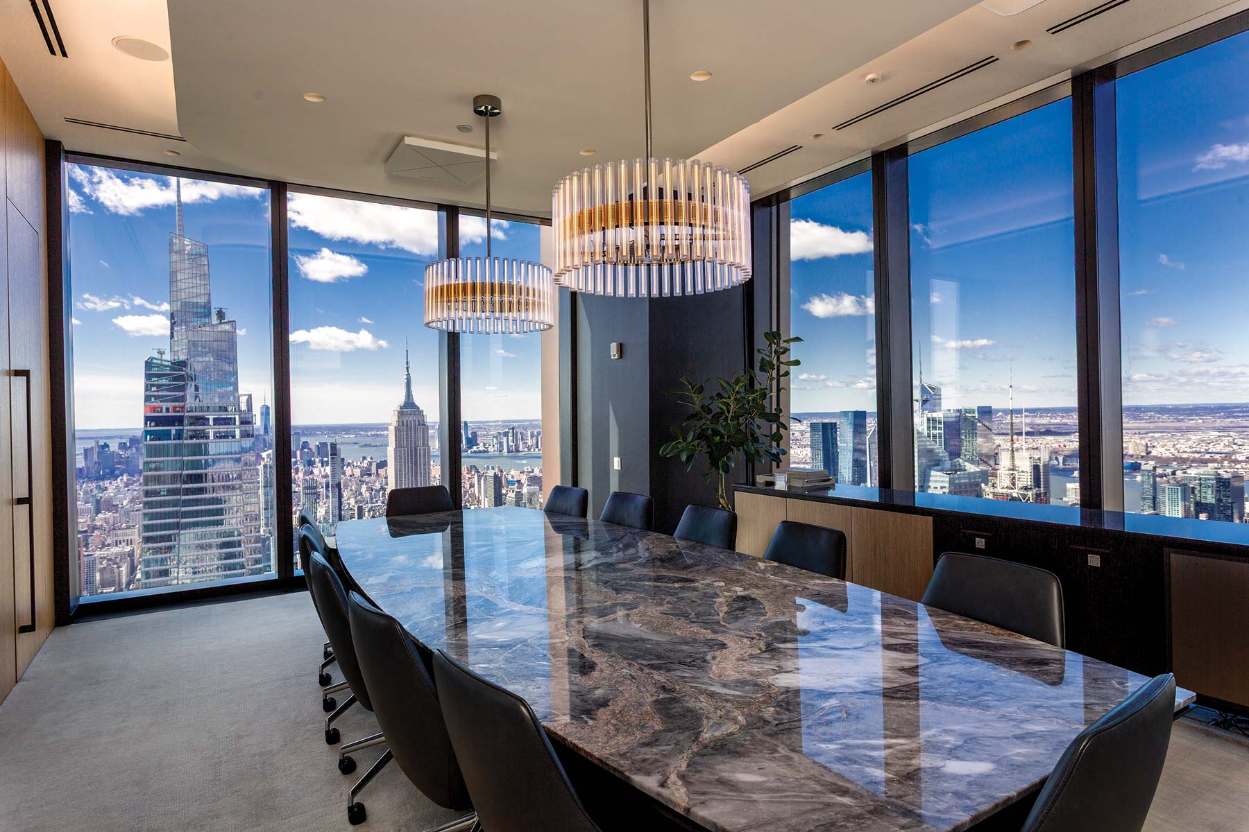 Large conference area, overviewing the city.